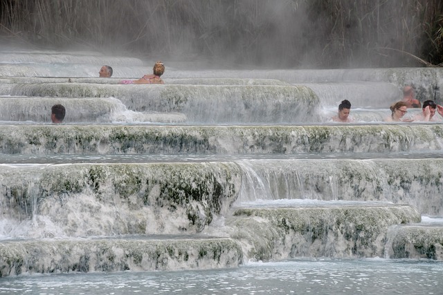 Terme di Saturnia: Benessere Naturale tra Storia e Relax