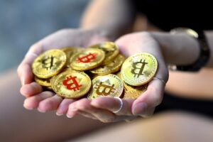 Criptovalute nel Lazio: Opportunità e Rischi