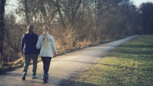 I Benefici della Camminata: Moltiplicali Seguendo Questi Semplici Passi