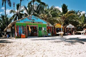 Repubblica Dominicana: Molto Oltre Punta Cana – Spiagge Cinematografiche e una Vita Italiana nei Caraibi